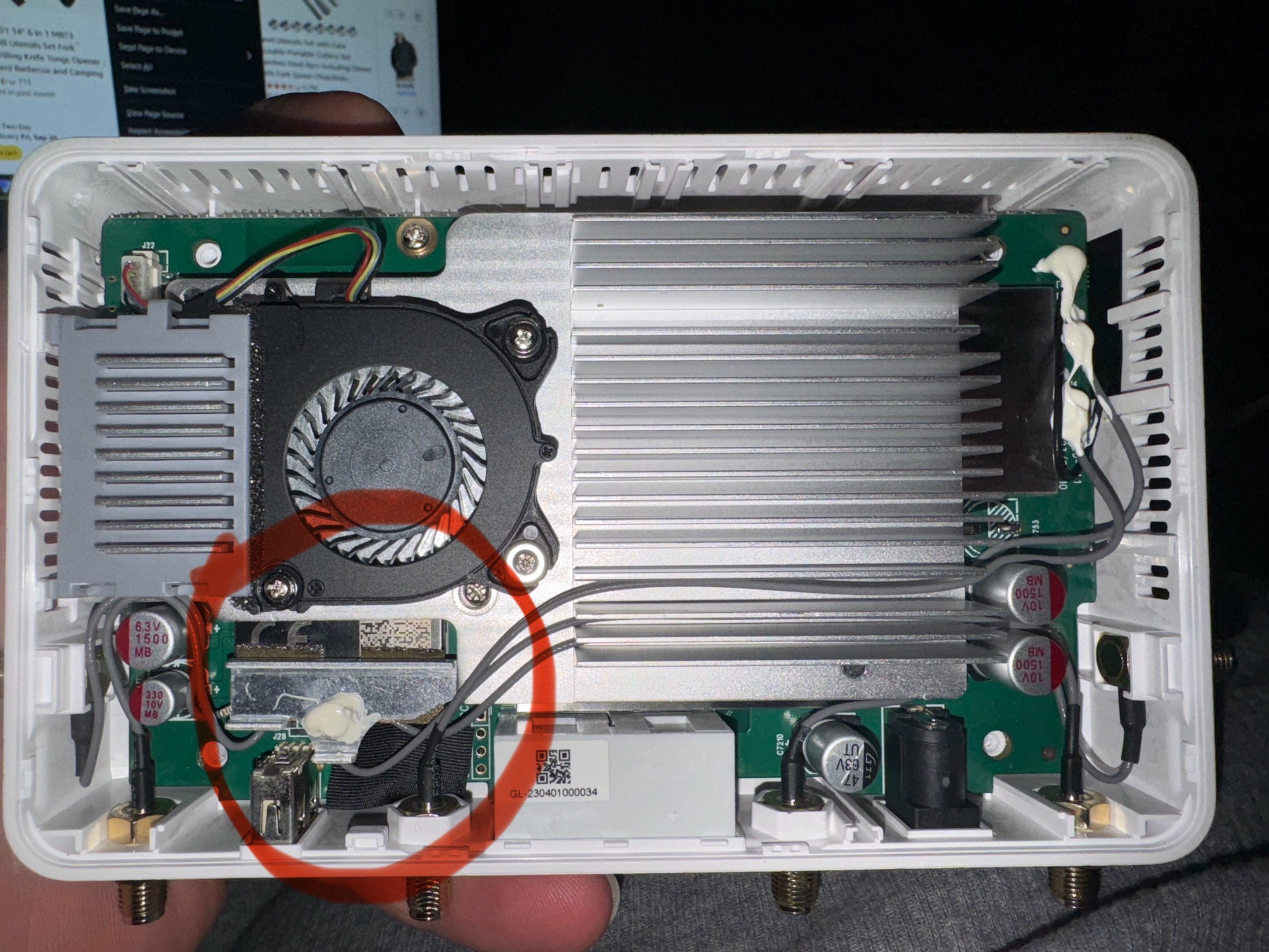 suggestions-on-how-to-disassemble-a-spitz-ax-gl-x3000-router-gl